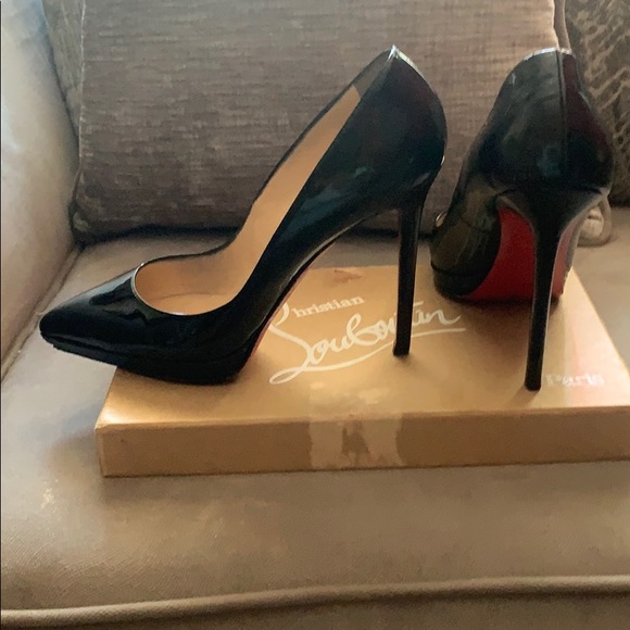 Christian Louboutin Pigalle patent leather heels 40 - Picture 9 of 13